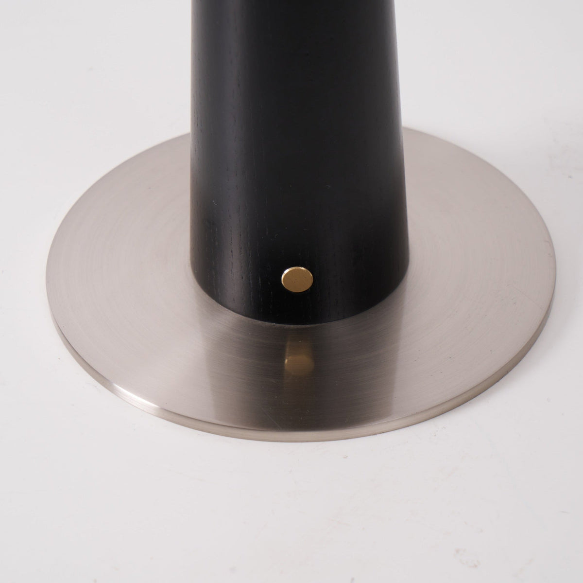 Quintia Fluted Glass Rechargeable LED Table Lamp