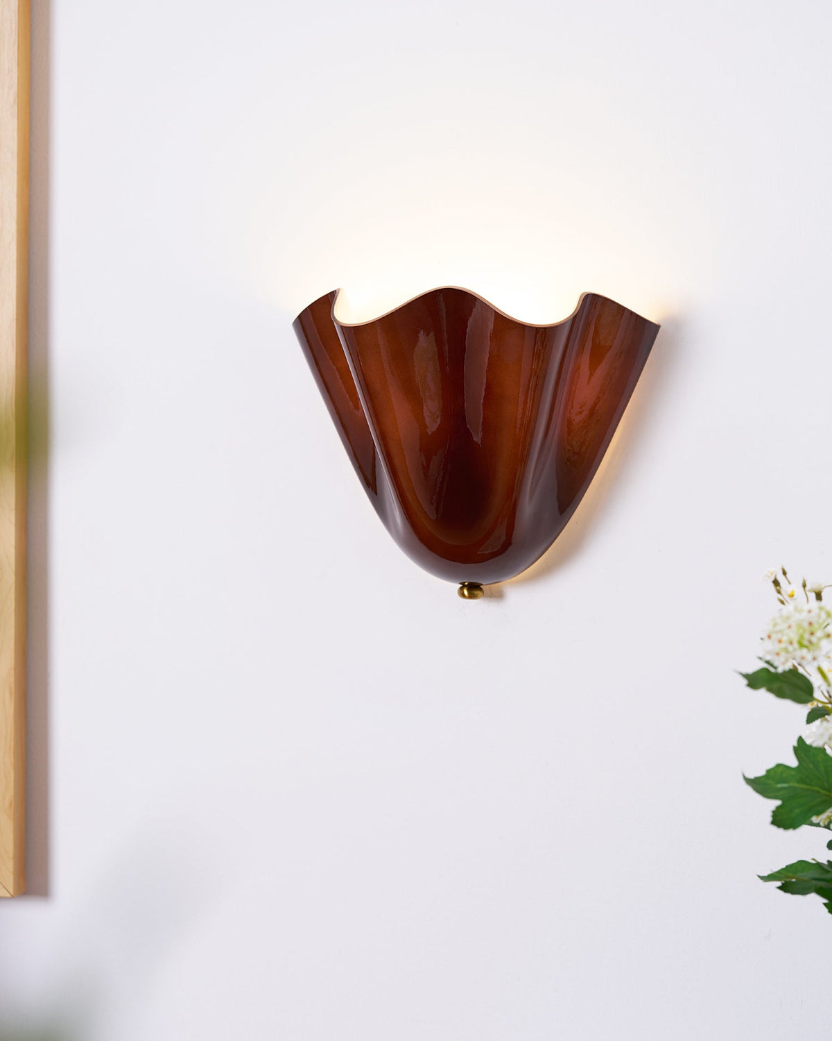 Petalia Organic Petal Glass Wall Sconce Light