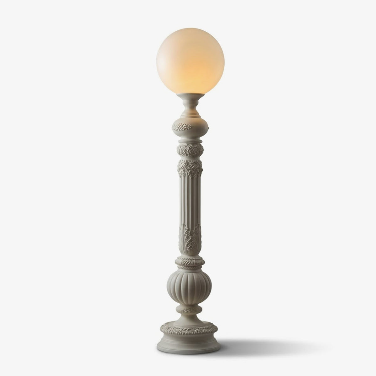 Corinthe Carved Column Floor Lamp