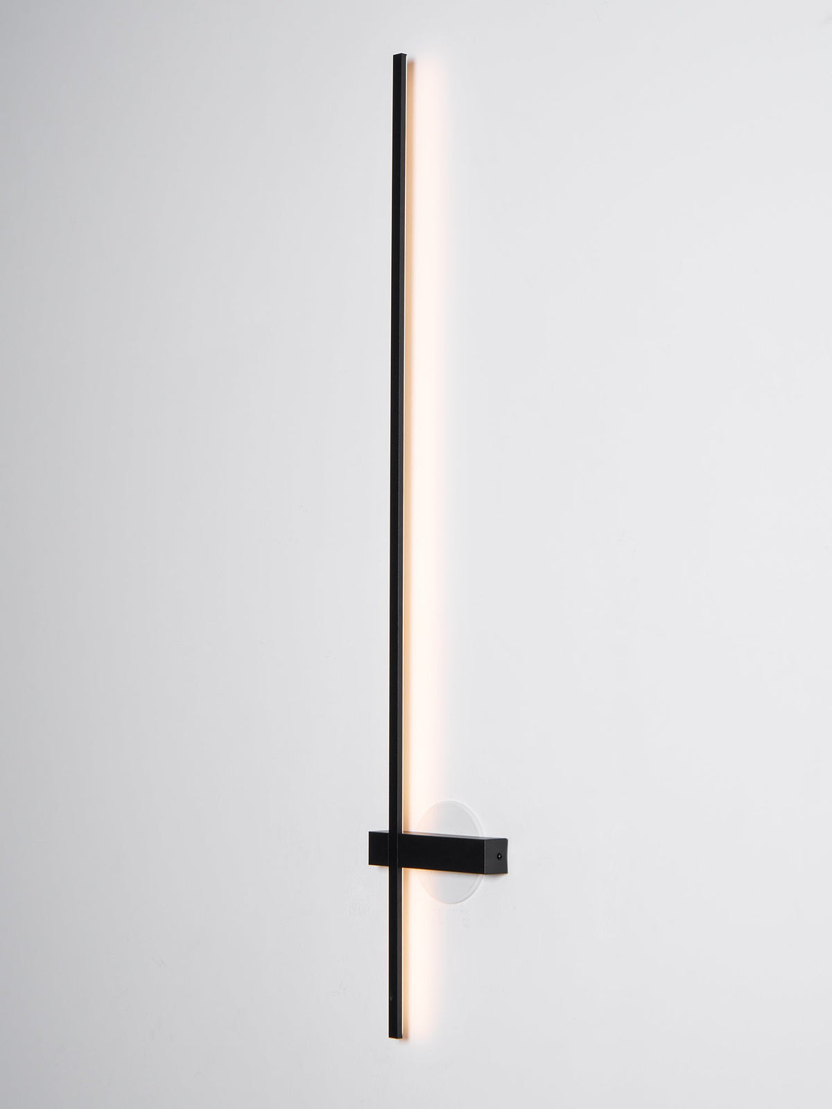 Stelo Linear Rechargeable LED Wall Sconce