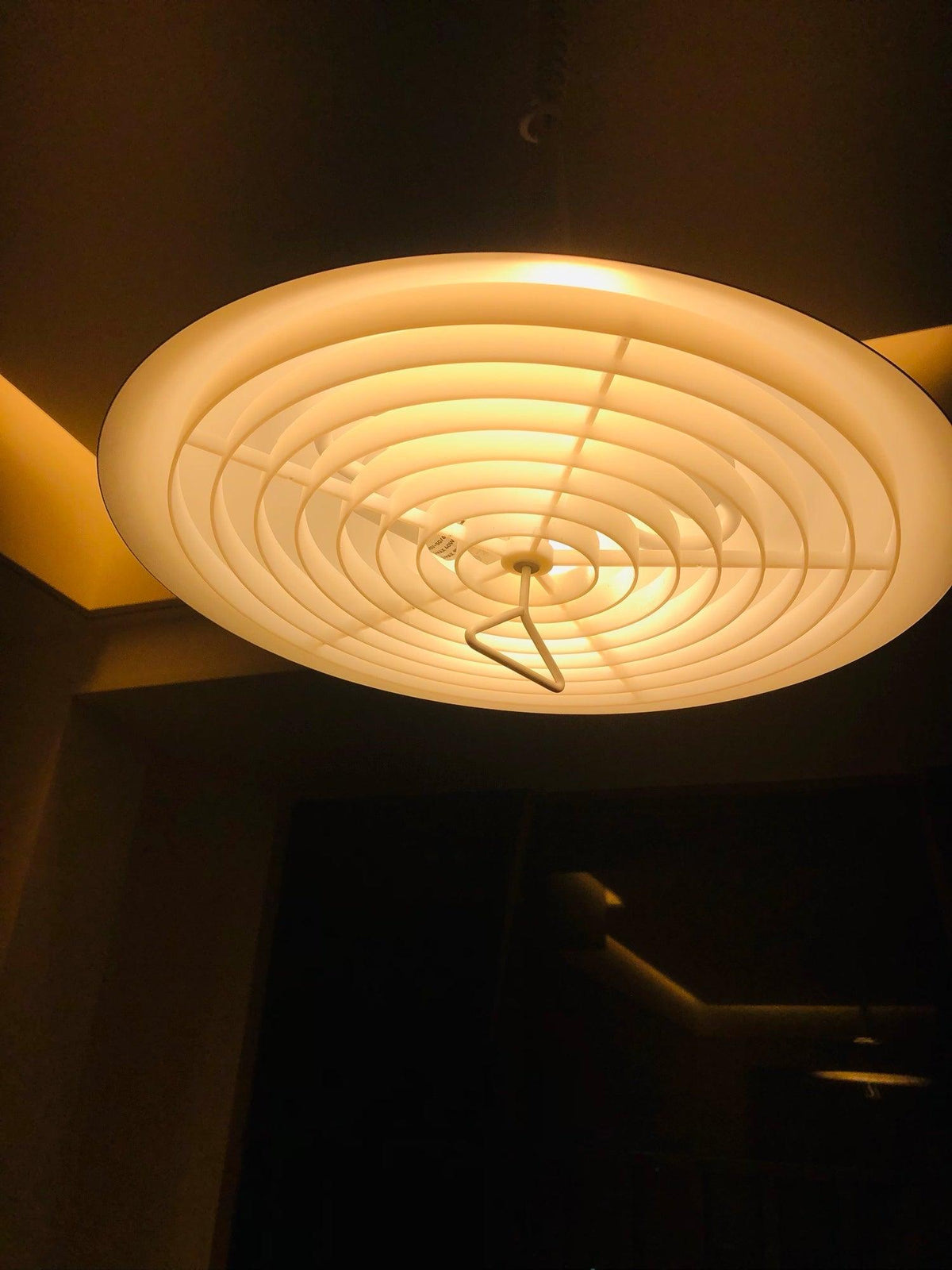 Aelith Retro Cone Retractable Pendant Light