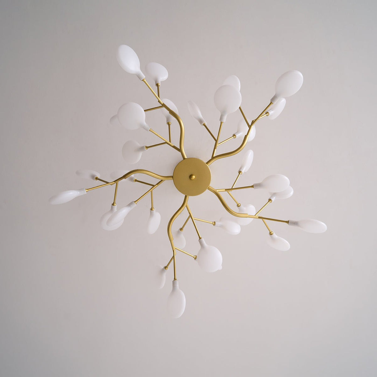 Lucciola Firefly Sputnik Chandelier