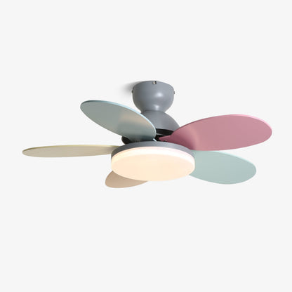 Petalo Petal Blade Ceiling Fan Light