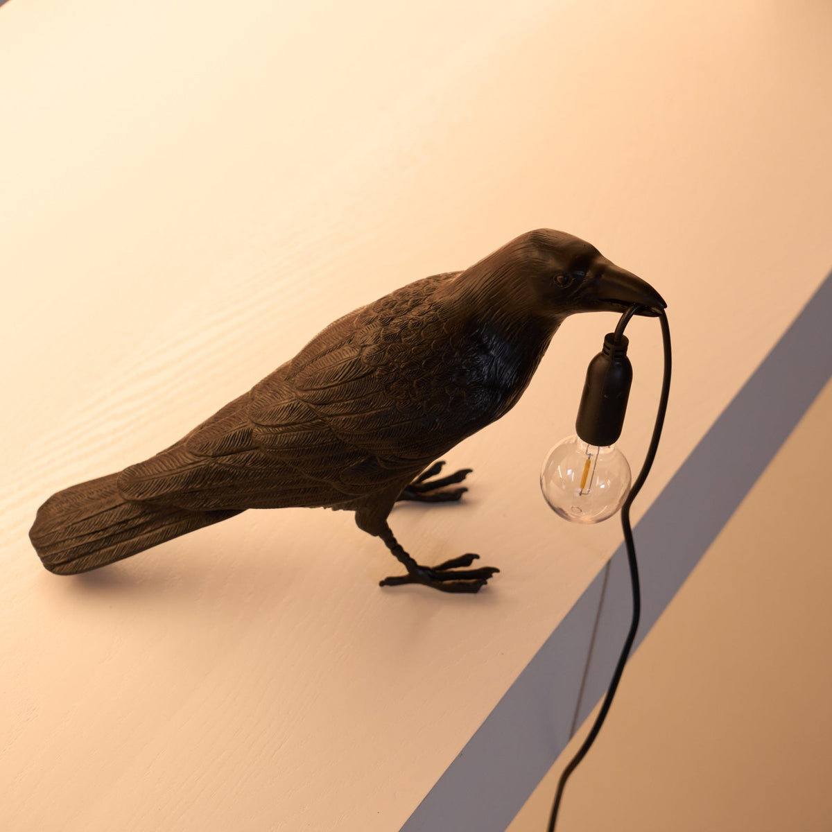Corbeau Resin Raven Sculpture Edison Bulb Table Lamp