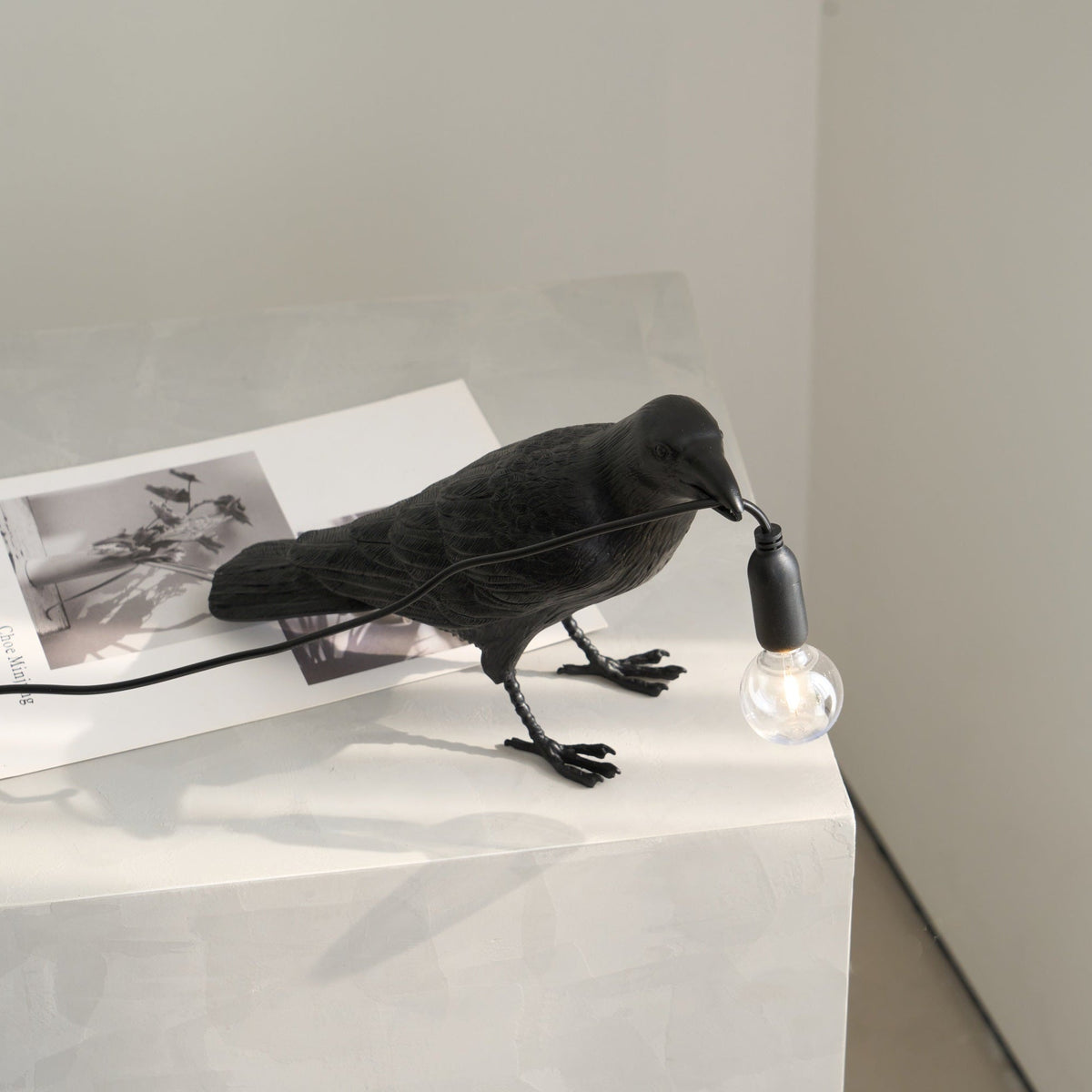 Corbeau Resin Raven Sculpture Edison Bulb Table Lamp