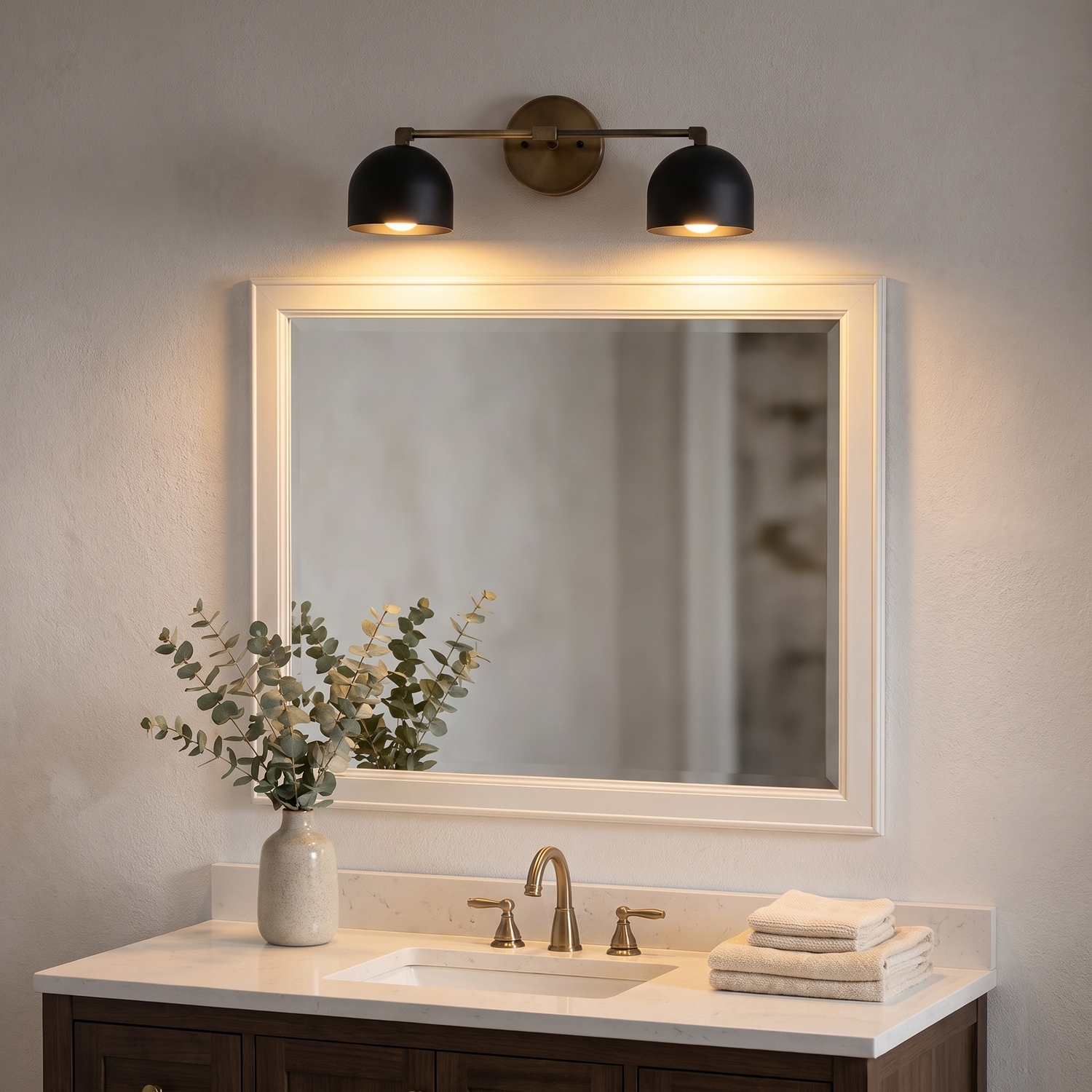 Metio vanity light - black shade / antique brass