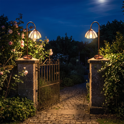 Larkin Vintage Path Light lifestyle