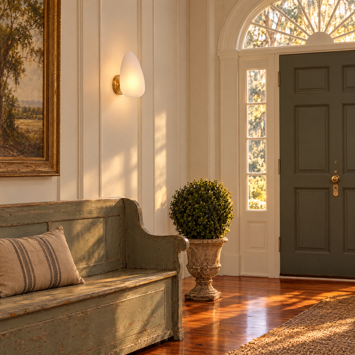 Opaline wall sconce in White &amp; Gold, shape ∅7.1" x H11.8" in a Southern plantation-style entryway