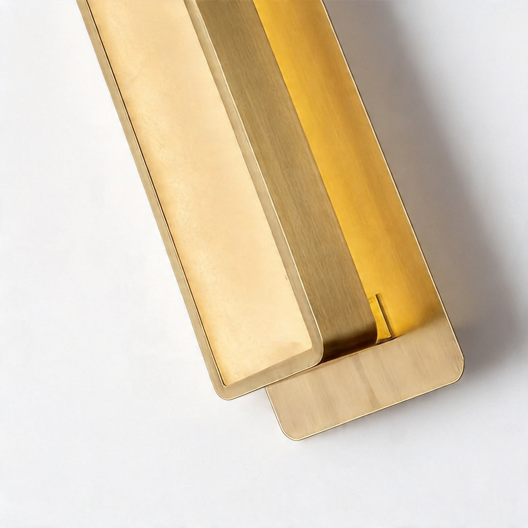 Vasari Natural Marble Brass Wall Light